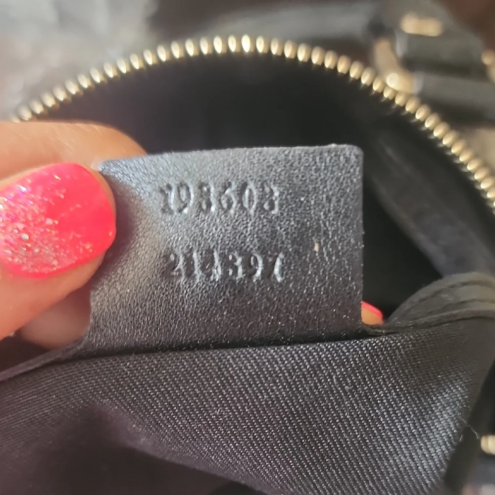 Gucci Black and Gray Speedy/Duffel Bag with Iconic Monogram - Picture 13 of 15